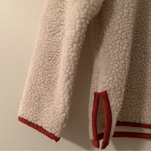 L.L. Bean Signature Sherpa Fleece Pullover, Quarter-zip Womens - Picture 3 of 5